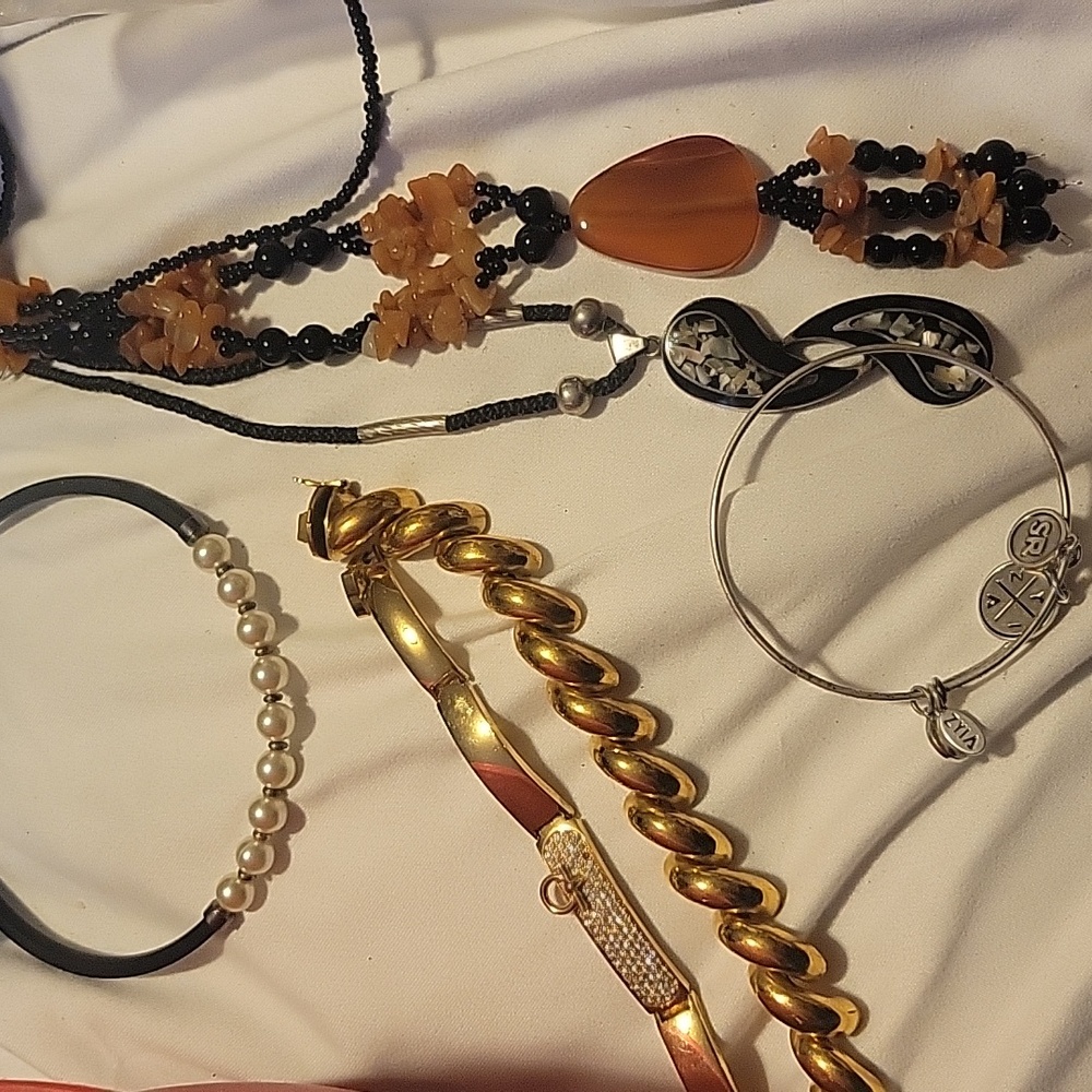 Jewerly